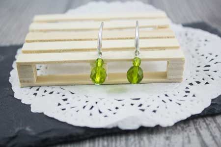 Pendientes-con-bolas-de-cristales-checos-la-fermina