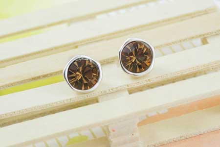 pendientes-de-zamak-con-swarovski-SS39-la-fermina-abalorios-plata