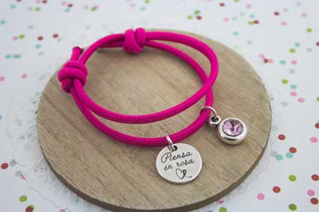 pulsera-goma-elastico-rosa-cancer-de-mama-la-fermina-abalorios-zamak-plata-bisuteria-chapa-18-mm-swarovski-ss39-2
