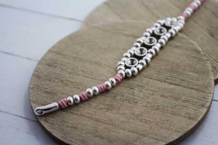 cierre-pulsera-petunia-la-fermina-abalorios-zamak-plata-bisuteria-swarovski-2
