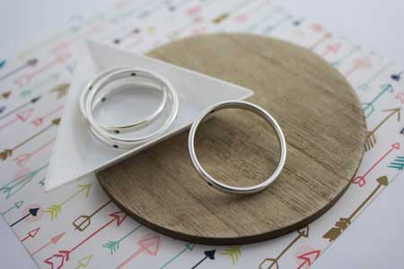 collar circulo cuelga gafas