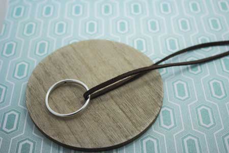 collar-cuelgagafas-de-mama-la-fermina-abalorios-zamak-plata-bisuteria-1