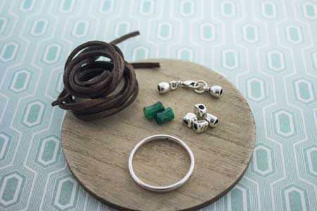 collar círculo cuelga gafas