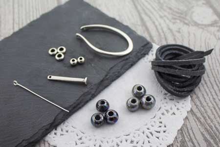 materiales-collar-ovalado-ceramica-la-fermina-abalorios-zamak-plata-bisuteria