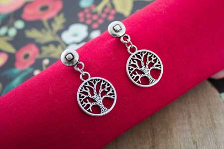 pendientes-arbol-de-la-vida-la-fermina-abalorios-zamak-plata-bisuteria-grabados-personalizados-