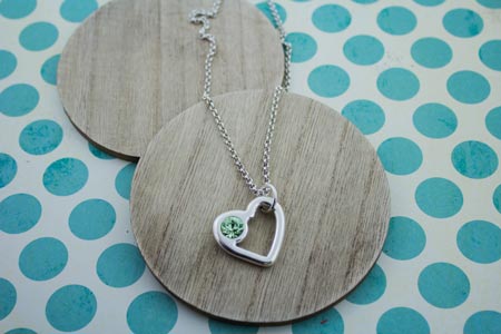 collar-corazon-swarovski-la-fermina-abalorios-plata-zamak-bisuteria-verde