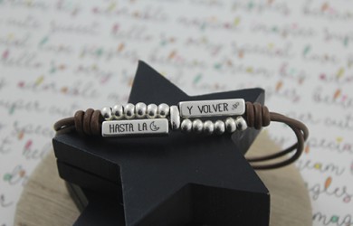 Pasadores y colgantes tubo de zamak con mensajes