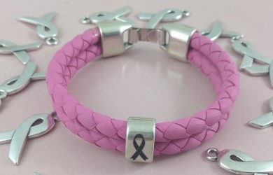 Vídeo Tutorial - Pulsera Solidaria "Súmate al Rosa". ¡Facilísimo!